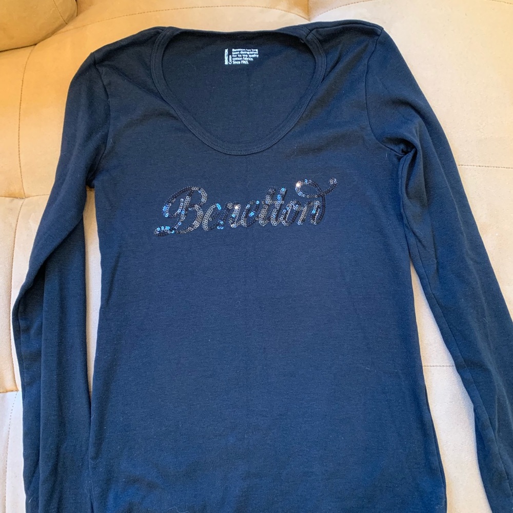 Long sleeve black shirt size XS